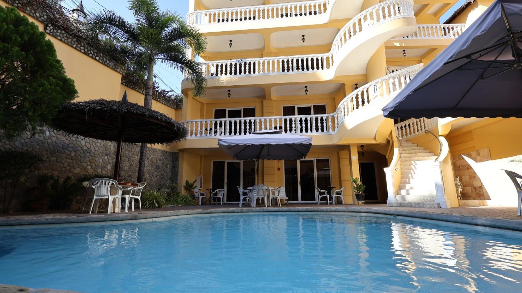 Mermaid Resort And Dive Center ปูแอร์โตกาเลรา ภายนอก รูปภาพ