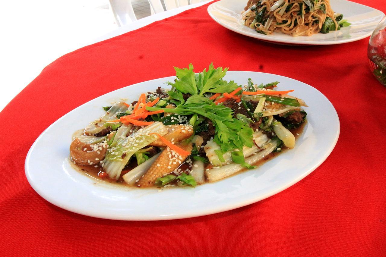 Mermaid Resort And Dive Center ปูแอร์โตกาเลรา ภายนอก รูปภาพ
