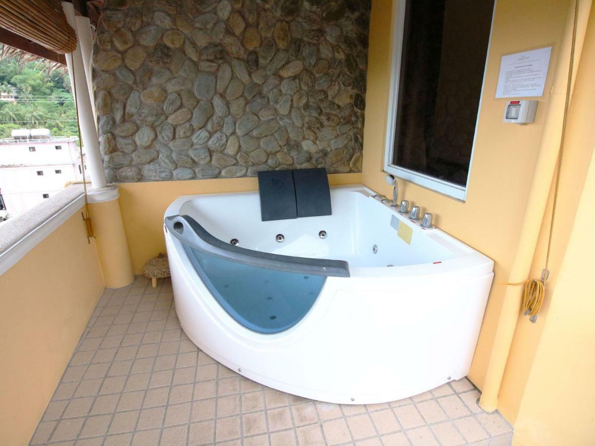 Mermaid Resort And Dive Center ปูแอร์โตกาเลรา ภายนอก รูปภาพ